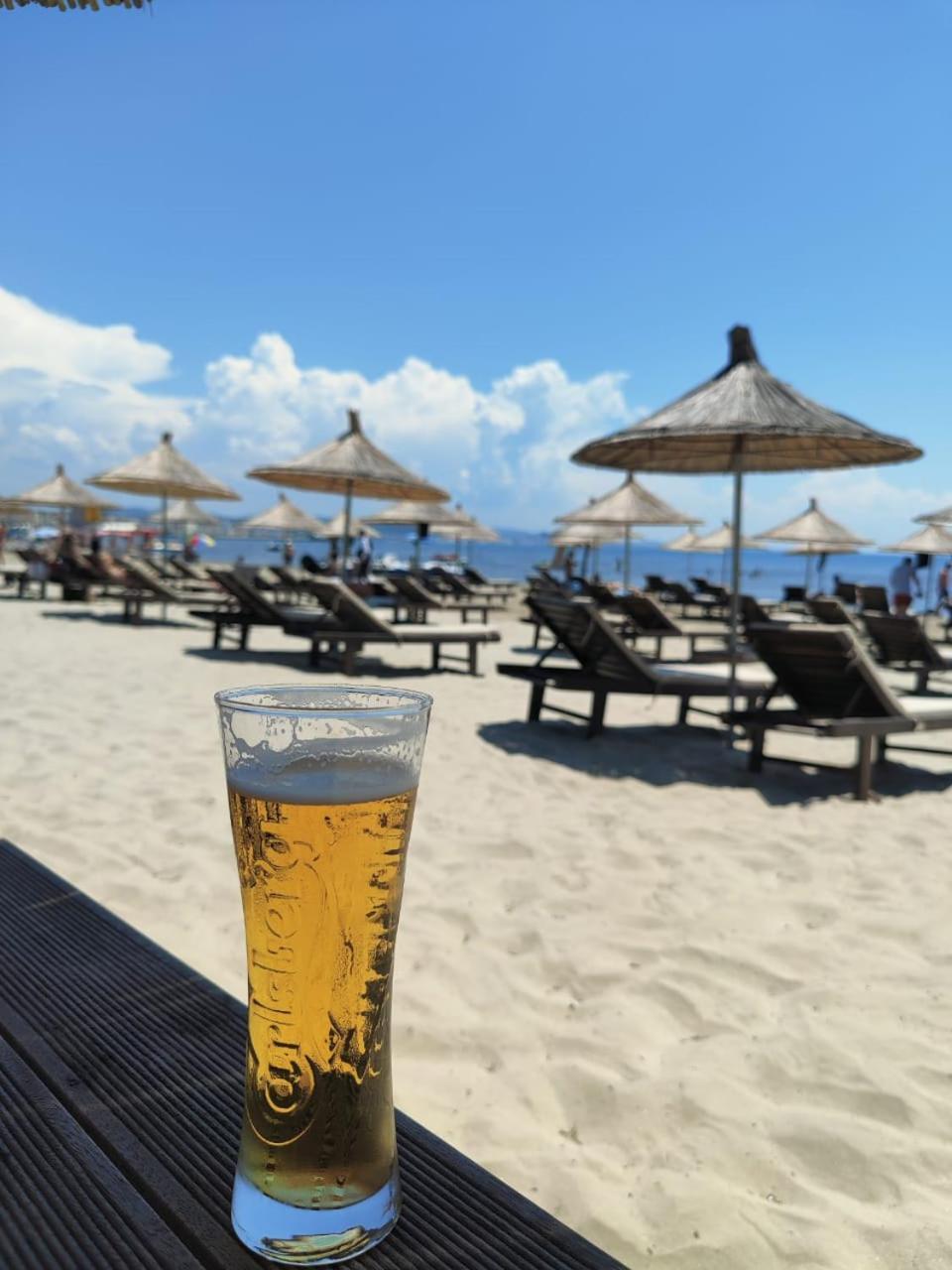 Cosmo Beach Hotel Durrës Buitenkant foto