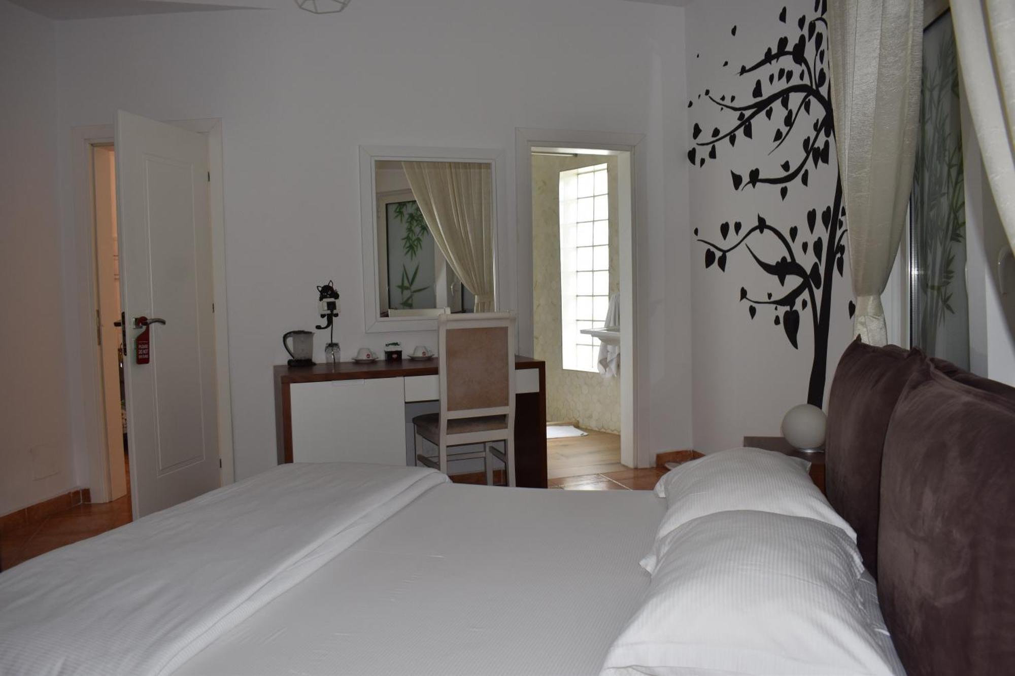 Cosmo Beach Hotel Durrës Buitenkant foto
