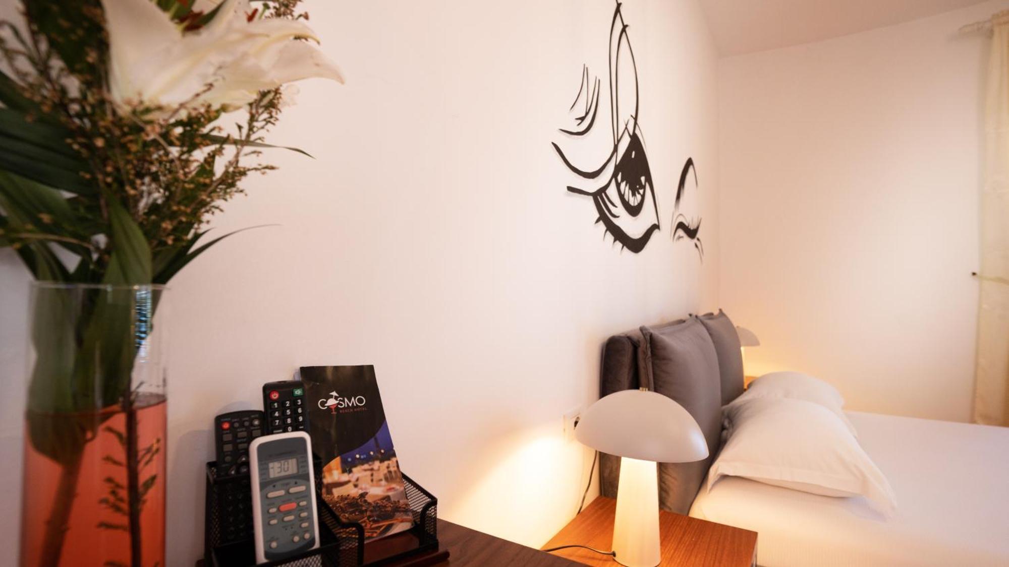 Cosmo Beach Hotel Durrës Buitenkant foto